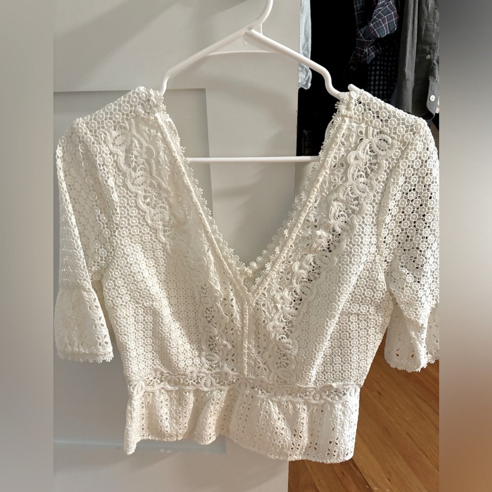Abercrombie Crochet Cream Blouse Size Small